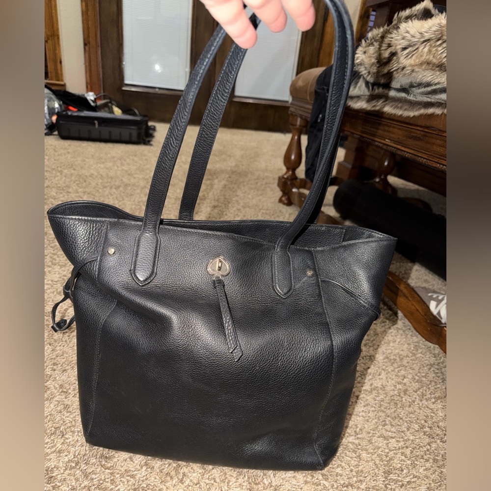 Kate Spade Large Black Leather Tote, great condition